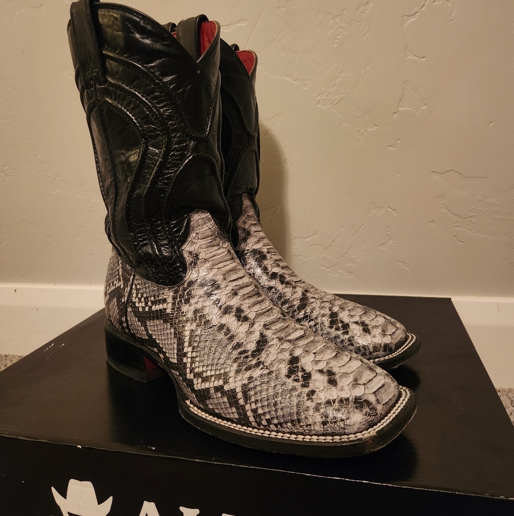 Alfa Python Print Cowboy Boots 10E - image 1